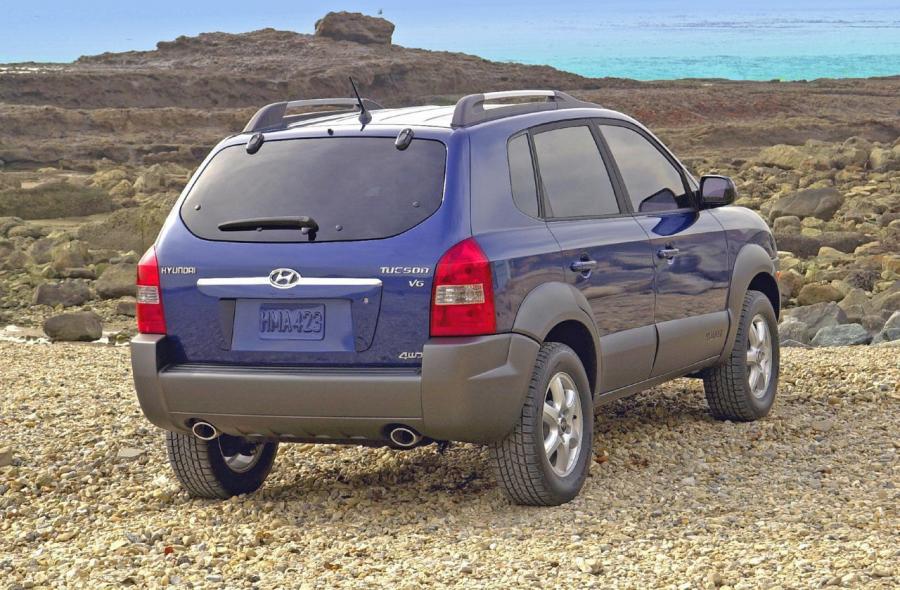  Hyundai Tucson 2004 года  (фото 65 из 74)